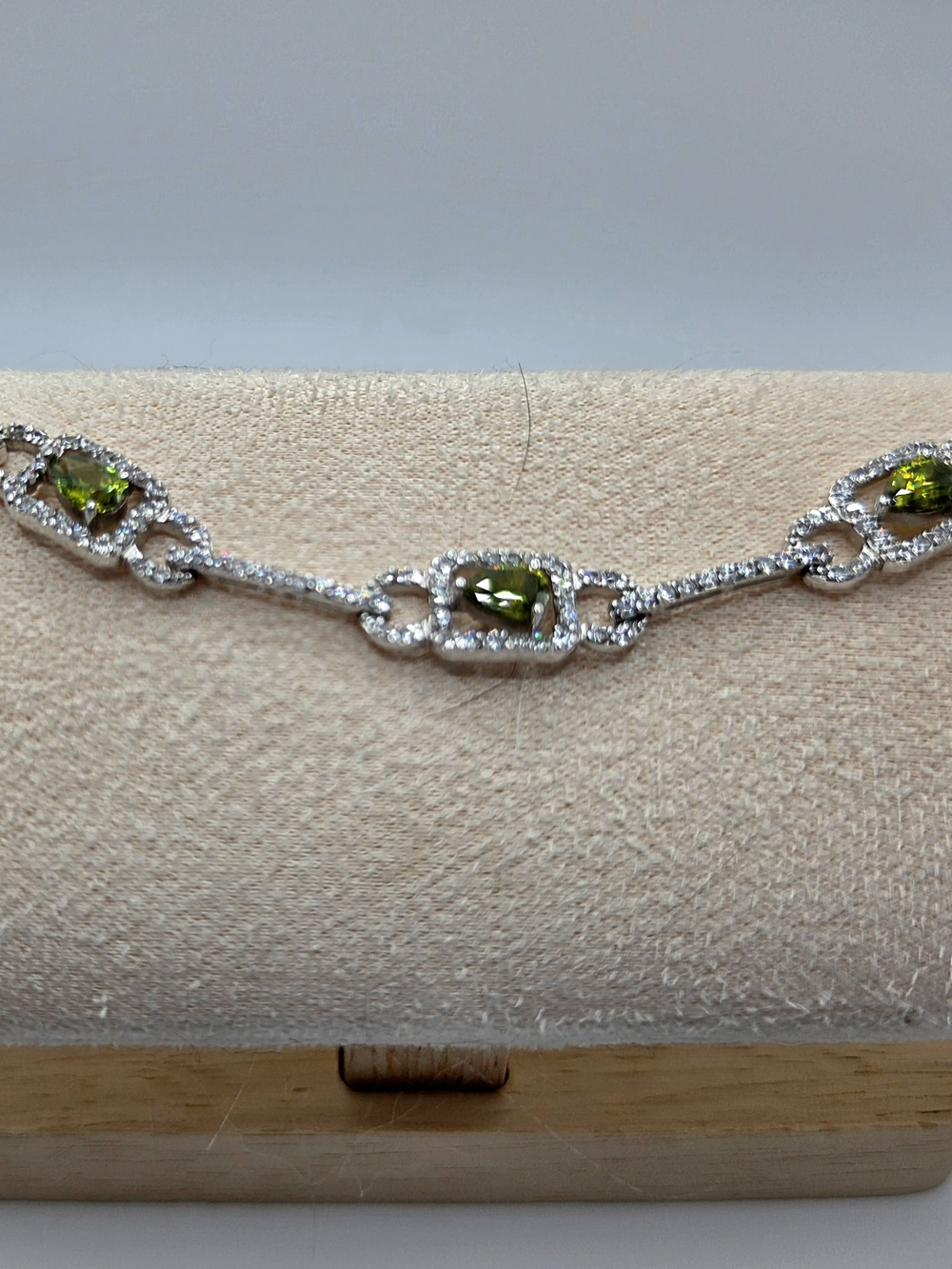 Sterling Silver 925 Green Gemstone & CZ Link Bracelet – Vintage–Believed Peridot